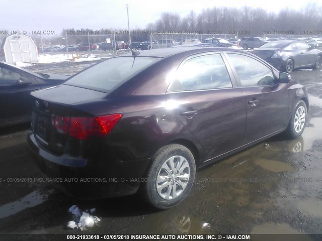 KNAFU4A26B5445139 - 2011 KIA FORTE EX BURGUNDY photo 4