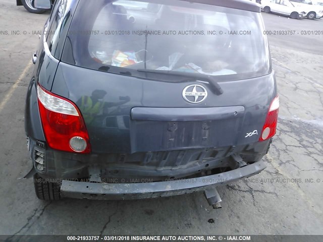 JTKKT624360147644 - 2006 TOYOTA SCION XA GRAY photo 6