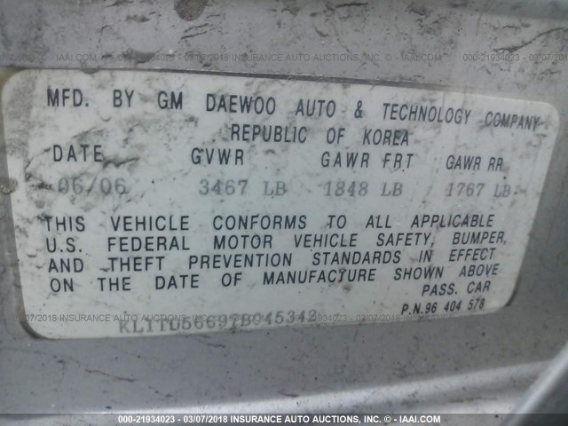 KL1TD56697B045342 - 2007 CHEVROLET AVEO LS SILVER photo 9