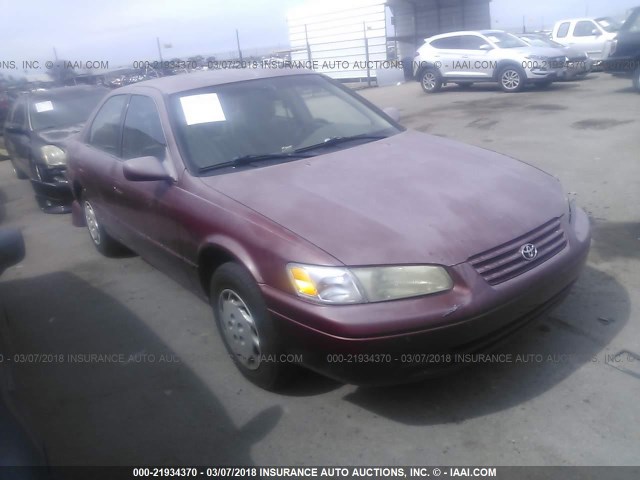 JT2BG22K0X0324437 - 1999 TOYOTA CAMRY LE/XLE RED photo 1