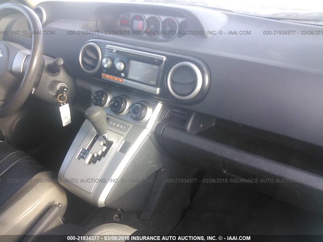 JTLZE4FE3A1108485 - 2010 TOYOTA SCION XB PURPLE photo 5