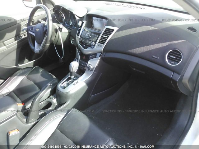 1G1PG5SB9G7224741 - 2016 CHEVROLET CRUZE LIMITED LTZ WHITE photo 5