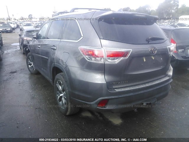 5TDKKRFH5GS135437 - 2016 TOYOTA HIGHLANDER XLE ნაცრისფერი ფოტო 3