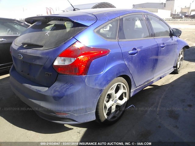 1FADP3L96DL157129 - 2013 FORD FOCUS ST BLUE photo 4