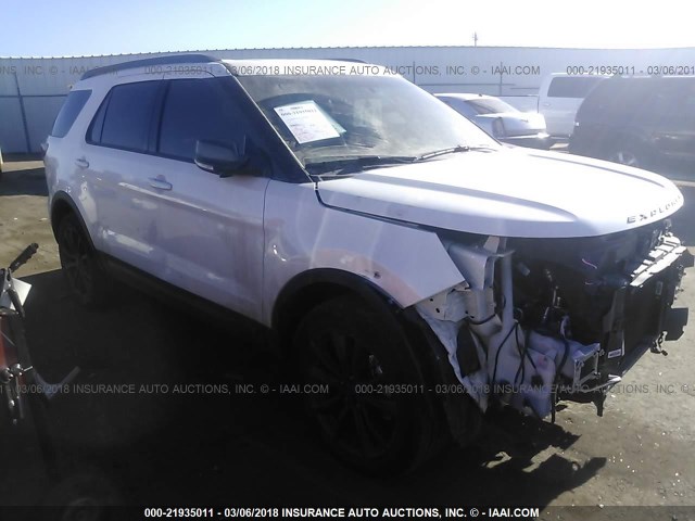 1FM5K8D80HGA75648 - 2017 FORD EXPLORER XLT WHITE photo 1