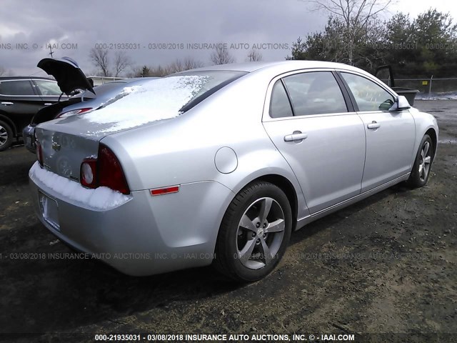 1G1ZC5EU5BF347100 - 2011 CHEVROLET MALIBU 1LT 银色 照片 4