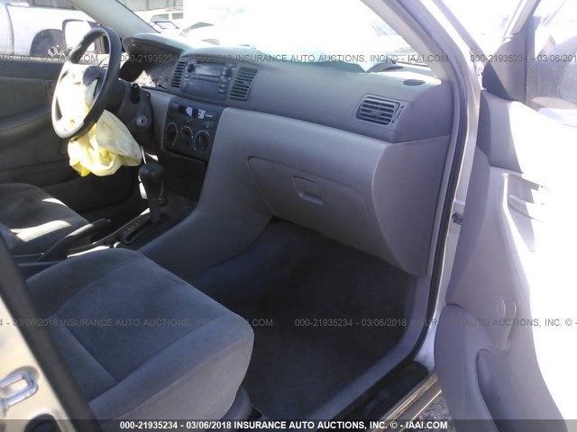 JTDBR32E930029252 - 2003 TOYOTA COROLLA CE/LE SILVER photo 5