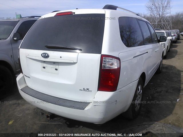 KNDMB233096303979 - 2009 KIA SEDONA EX/LX WHITE photo 4