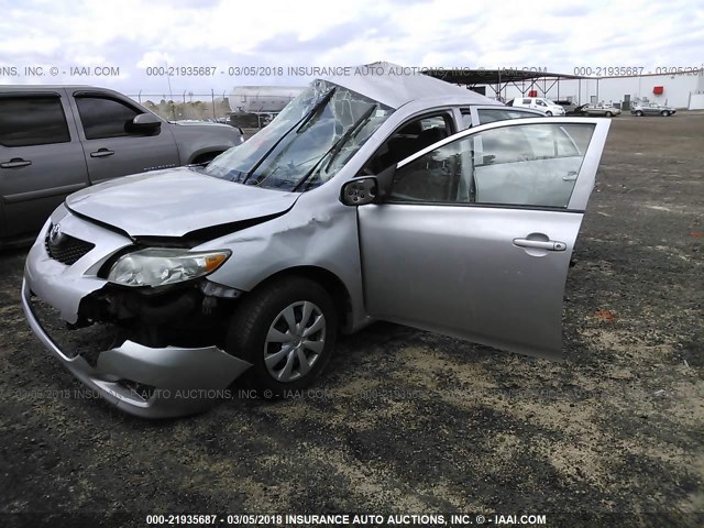 1NXBU40E39Z115788 - 2009 TOYOTA COROLLA S/LE/XLE SILVER photo 2