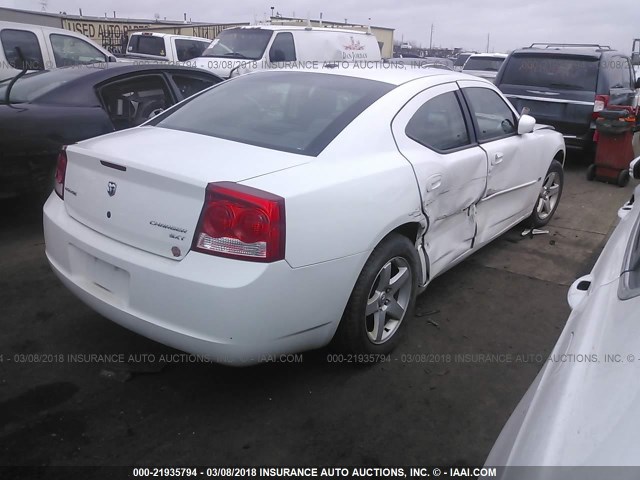 2B3CA3CV1AH264314 - 2010 DODGE CHARGER SXT WHITE photo 4