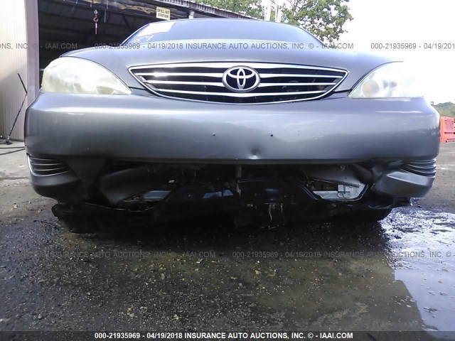 4T1BE32K55U557508 - 2005 TOYOTA CAMRY LE/XLE/SE GRAY photo 6