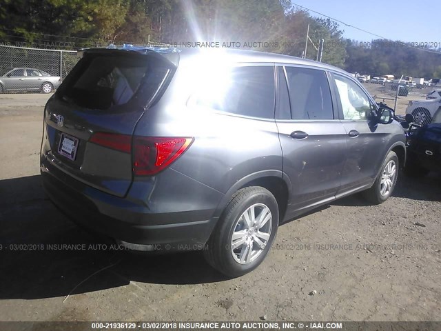 5FNYF5H15JB007847 - 2018 HONDA PILOT LX GRAY photo 4