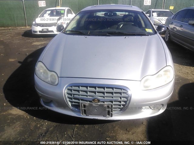 2C3HC56G4YH371864 - 2000 CHRYSLER LHS SILVER photo 6