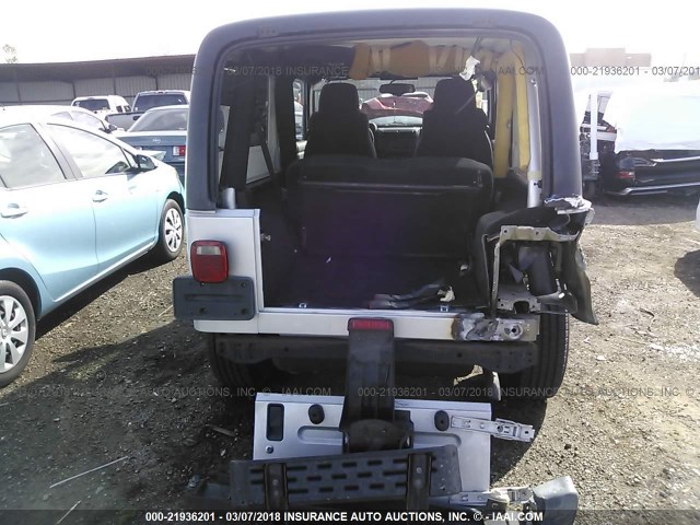 1J4FA49S94P766416 - 2004 JEEP WRANGLER / TJ SPORT SILVER photo 6