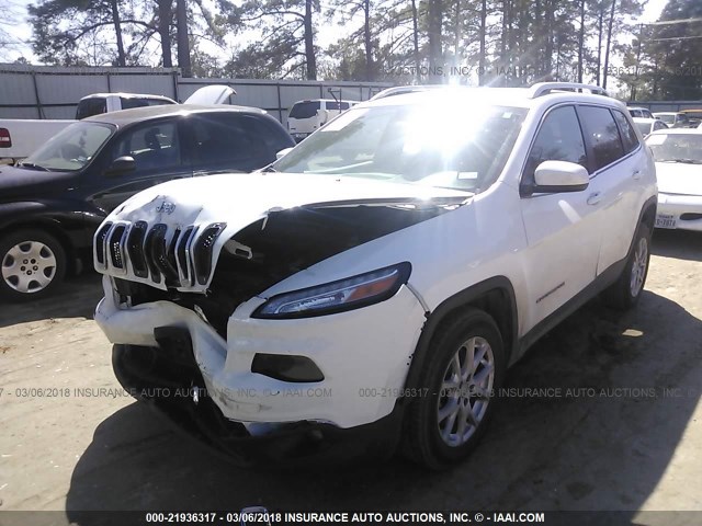 1C4PJLCB7HD219052 - 2017 JEEP CHEROKEE LATITUDE WHITE photo 2