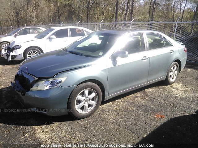 JTNBE46K273087169 - 2007 TOYOTA CAMRY NEW GENERAT CE/LE/XLE/SE GREEN photo 2