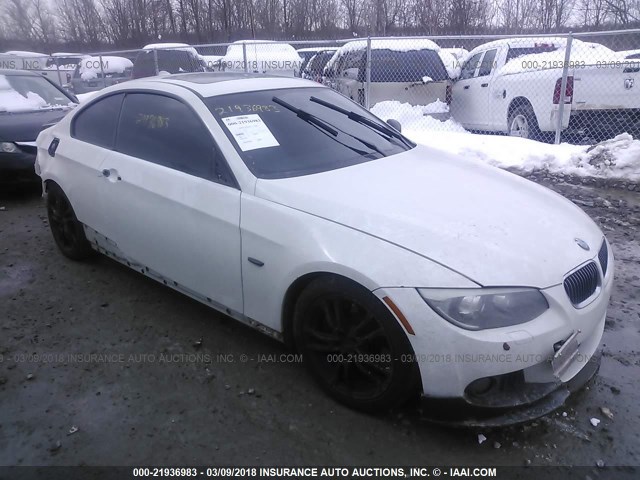 WBAKF9C56BE247464 - 2011 BMW 335 XI WHITE photo 1