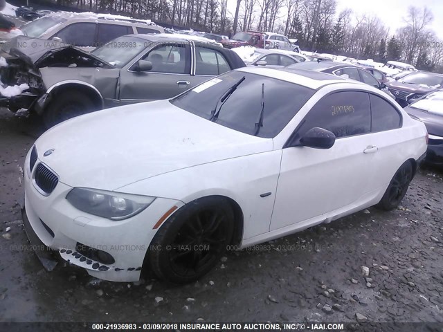 WBAKF9C56BE247464 - 2011 BMW 335 XI WHITE photo 2