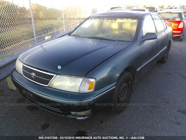 4T1BF18B2WU289463 - 1998 TOYOTA AVALON XL/XLS GREEN photo 2