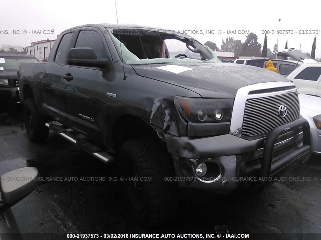 5TFRM5F16BX036021 - 2011 TOYOTA TUNDRA DOUBLE CAB SR5 GRAY photo 1