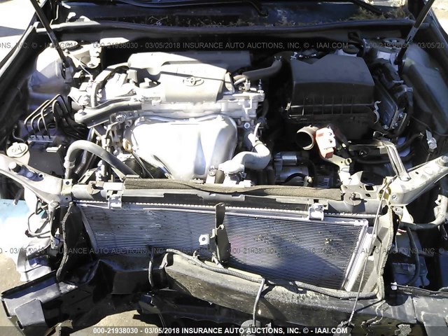4T1BF1FK8HU335223 - 2017 TOYOTA CAMRY LE/XLE/SE/XSE GRAY photo 10