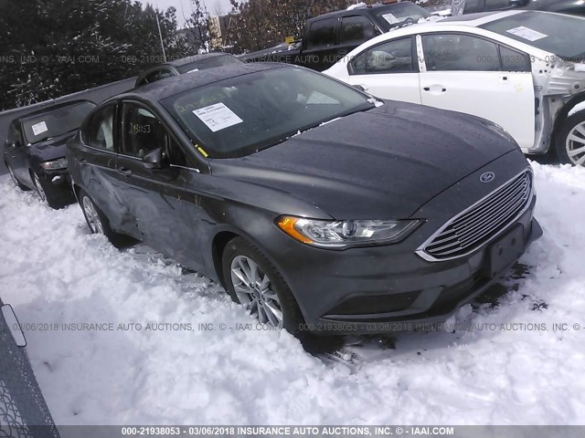 3FA6P0H79HR146969 - 2017 FORD FUSION SE SILVER photo 1