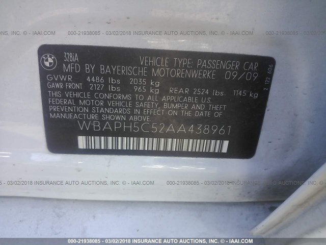 WBAPH5C52AA438961 - 2010 BMW 328 I SULEV WHITE photo 9