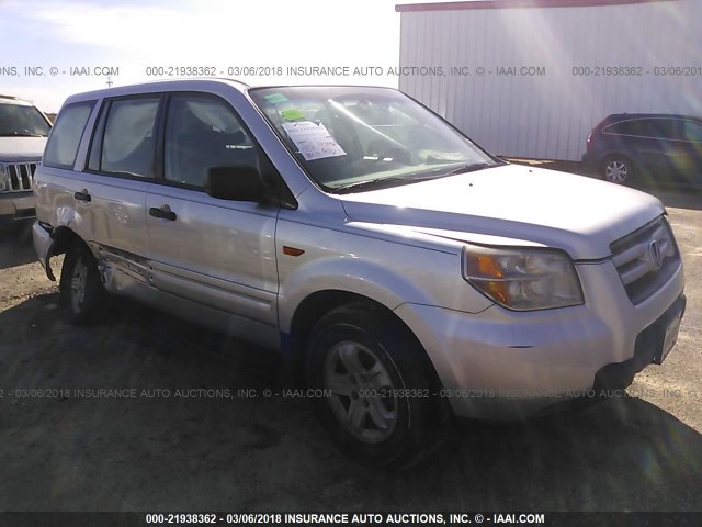 5FNYF28187B020664 - 2007 HONDA PILOT LX SILVER photo 1