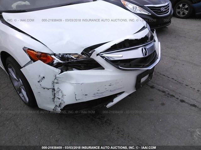 19VDE1F3XFE009534 - 2015 ACURA ILX 20 WHITE photo 6