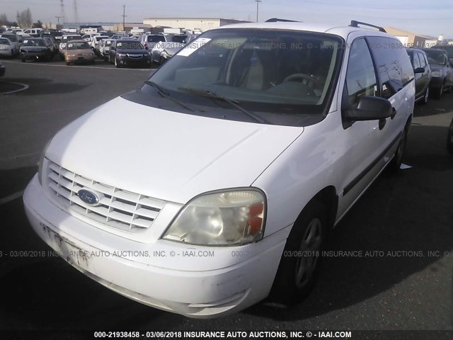 2FMZA51696BA53867 - 2006 FORD FREESTAR SE WHITE photo 2