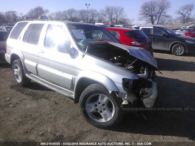 JNRDR09Y93W301691 - 2003 INFINITI QX4 SILVER photo 1