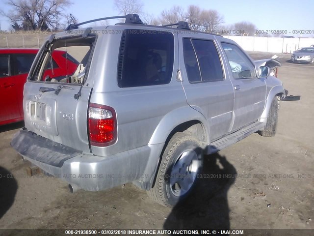 JNRDR09Y93W301691 - 2003 INFINITI QX4 SILVER photo 4