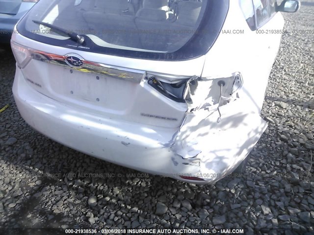 JF1GH61628H814277 - 2008 SUBARU IMPREZA 2.5I WHITE photo 6