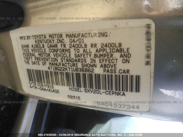 4T1BG22K71U836862 - 2001 TOYOTA CAMRY CE/LE/XLE ნაცრისფერი ფოტო 9