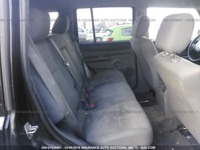 1J8HG48P77C702230 - 2007 JEEP COMMANDER BLACK photo 8
