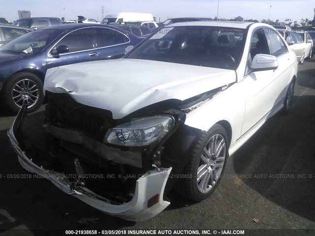 WDDGF54X79R057943 - 2009 MERCEDES-BENZ C 300 WHITE photo 2