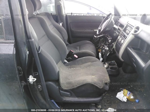 JTLKT324664051476 - 2006 TOYOTA SCION XB შავი ფოტო 5