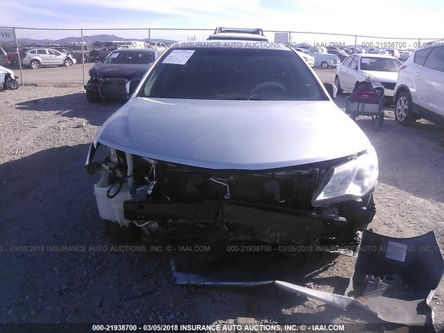 4T1BF1FK0DU220657 - 2013 TOYOTA CAMRY L/SE/LE/XLE 银色 照片 6