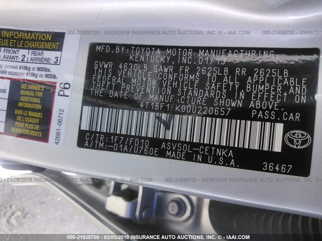 4T1BF1FK0DU220657 - 2013 TOYOTA CAMRY L/SE/LE/XLE 银色 照片 9