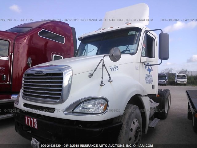 1FUJA6CK37LZ40814 - 2007 FREIGHTLINER COLUMBIA COLUMBIA WHITE photo 2