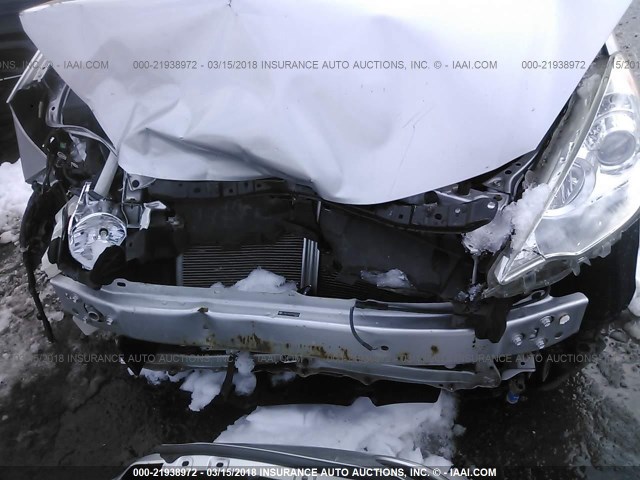 JTDKDTB32C1020335 - 2012 TOYOTA PRIUS C SILVER photo 6