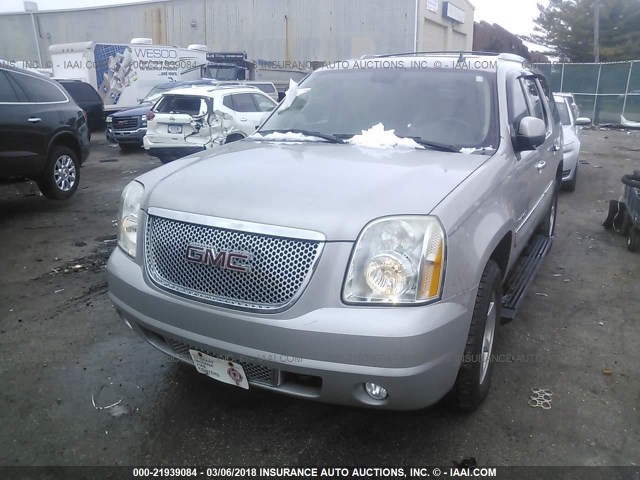 1GKFK63847J308967 - 2007 GMC YUKON DENALI SILVER photo 2