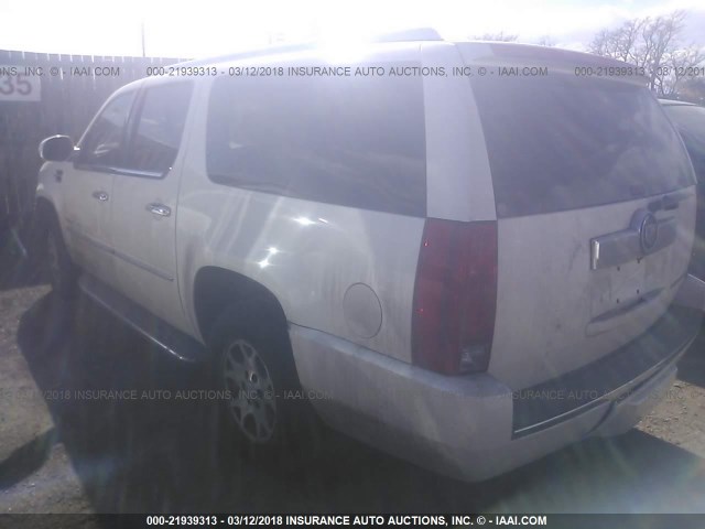 1GYFK66898R207167 - 2008 CADILLAC ESCALADE ESV WHITE photo 3