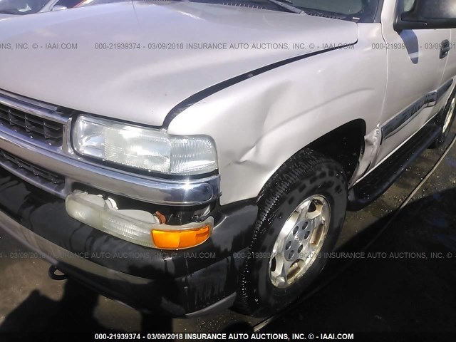 1GNEK13V14J283769 - 2004 CHEVROLET TAHOE K1500 SILVER photo 6