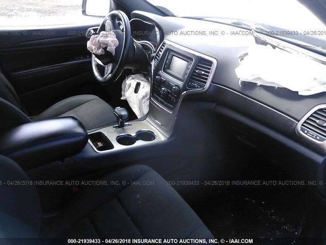 1C4RJFAG8FC790707 - 2015 JEEP GRAND CHEROKEE  WHITE photo 5