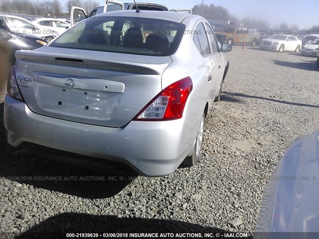 3N1CN7AP3HL824319 - 2017 NISSAN VERSA S/S PLUS/SV/SL SILVER photo 4