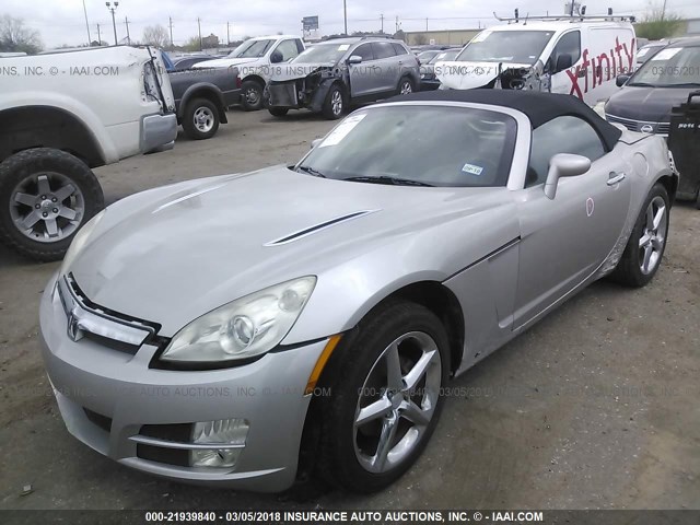 1G8MB35B38Y108529 - 2008 SATURN SKY SILVER photo 2