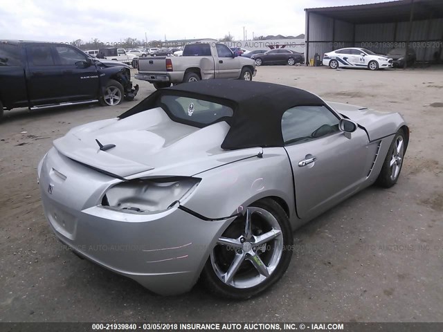 1G8MB35B38Y108529 - 2008 SATURN SKY SILVER photo 4