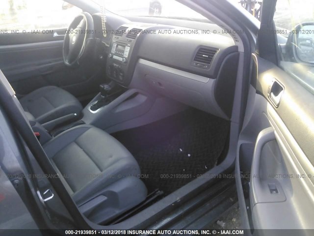3VWEF71K87M143246 - 2007 VOLKSWAGEN JETTA WOLFSBURG 灰色 照片 5