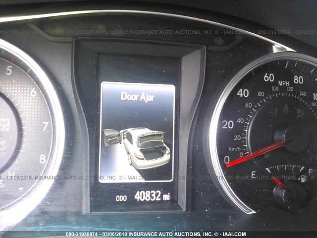 4T1BF1FKXHU647852 - 2017 TOYOTA CAMRY LE/XLE/SE/XSE შავი ფოტო 7